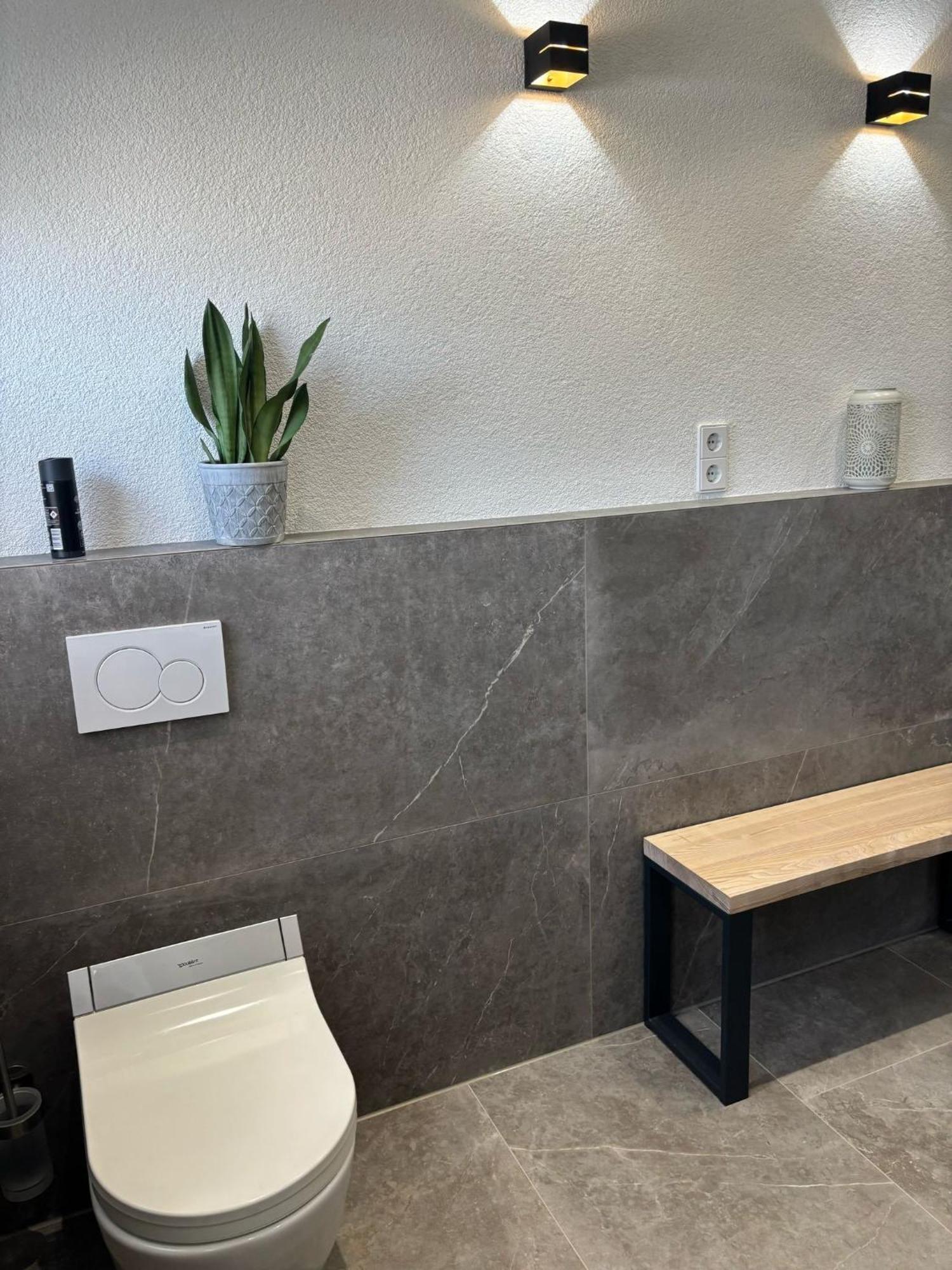 Business Ho 03 Neckarsulm Exterior foto